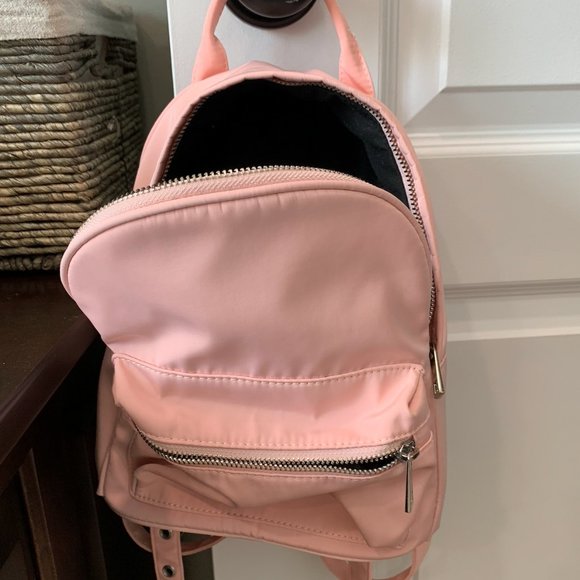Mini Pink Backpack - Picture 4 of 4